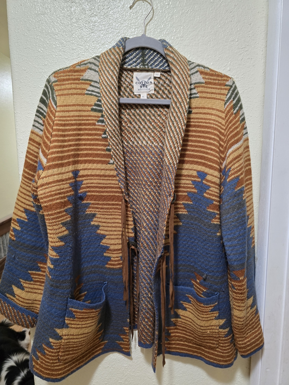 Cotton & Rye Women's Multicolor Aztec Knit Cardigan